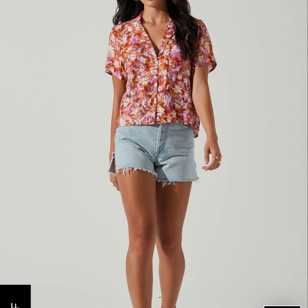Astr The Label Floral Tourist Top‎ Cropped Small